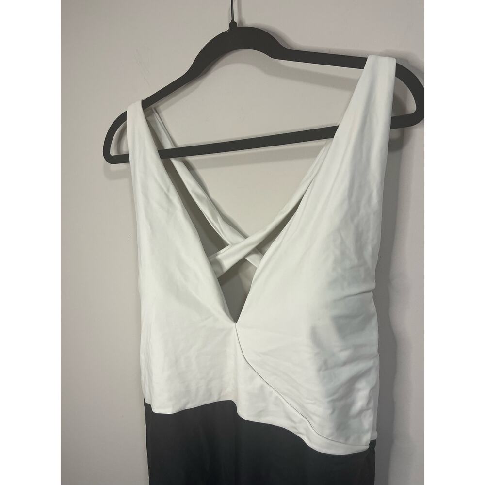 Summersalt Deep Dive Women's One-Piece Swimsuit White and Black sz. 14 - Picture 7 of 11